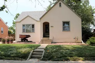 2611 N Greenwood St, Pueblo, CO 81003 - Photo 1