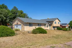 693 S Bayfield Ave, Pueblo, CO 81007 - Photo 1