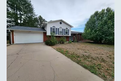 2 Hilton Ln, Pueblo, CO 81001 - Photo 1
