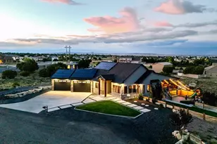 1186 S Mountainside Ct, Pueblo West, CO 81007 - Photo 1