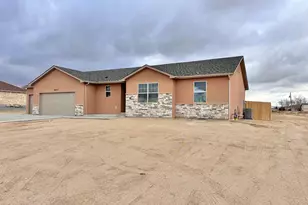 803 N Ravencliff Dr, Pueblo West, CO 81007 - Photo 1