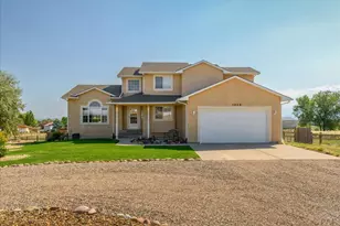 1238 W Shenandoah Dr, Pueblo West, CO 81007 - Photo 1