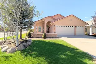 933 Aspencrest Dr., Pueblo, CO 81005 - Photo 1