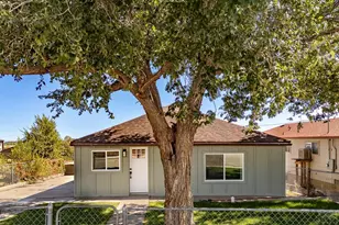 1406 Buena Vista St, Trinidad, CO 81082 - Photo 1