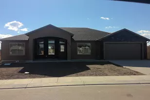 5405 Darter Ct, Pueblo, CO 81008 - Photo 1