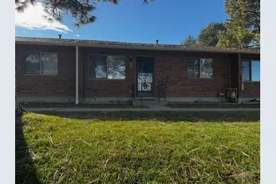 2102 Chautard Dr #B, Pueblo, CO 81005 - Photo 1