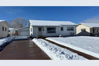 2011 Hollywood Dr, Pueblo, CO 81005 - Photo 1
