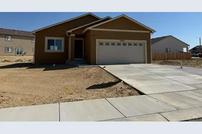 2305 Starboard Ln, Pueblo, CO 81008 - Photo 1