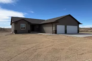 736 E Heron Dr, Pueblo West, CO 81007 - Photo 1