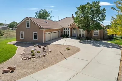 5 College Court, La Junta, CO 81050 - Photo 1