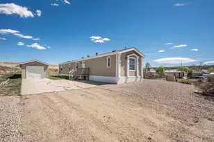 2916 Applewood Dr, Colorado City, CO 81019 - Photo 1