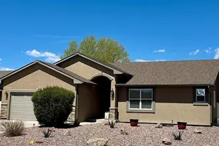 2321 Meadowlark Ln, Pueblo, CO 81008 - Photo 1