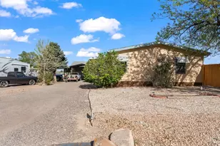 956 S Countryside Dr, Pueblo West, CO 81007 - Photo 1
