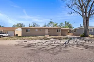 1618 Alexander Cir, Pueblo, CO 81001 - Photo 1