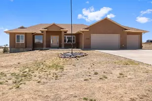 1194 E Gunpowder Ln, Pueblo West, CO 81007 - Photo 1
