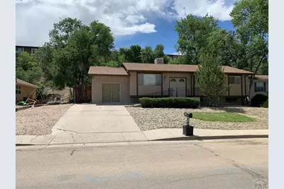 2215 Montezuma Dr, Pueblo, CO 81003 - Photo 1