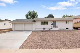 64 Radcliff Ln, Pueblo, CO 81005 - Photo 1