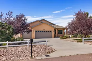 1022 W Desert Sage Dr, Pueblo West, CO 81007 - Photo 1