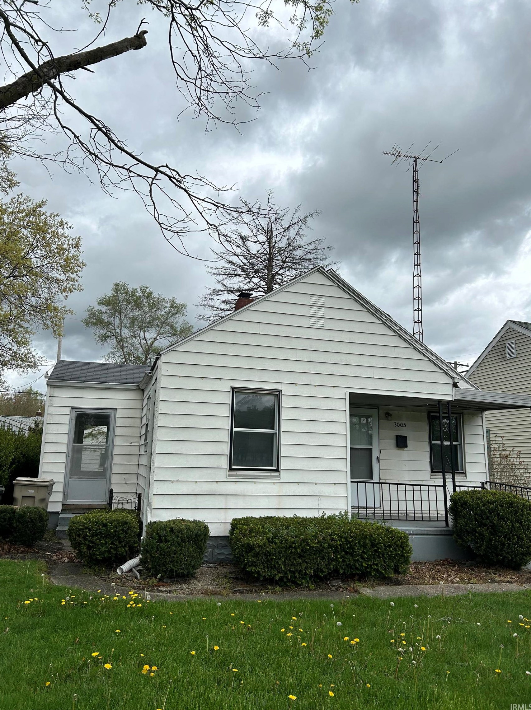 3005 Frederickson St, South Bend, IN 46628