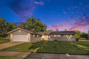 3303 Hilltop Dr, South Bend, IN 46614 - Photo 1