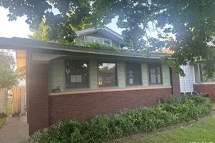 1132 E 3rd St, Mishawaka, IN 46544 - Photo 1