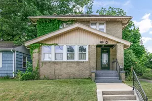 818 E Eckman St, South Bend, IN 46614 - Photo 1
