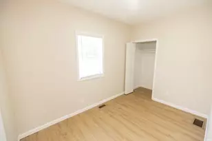 421 N Grandview Ave, South Bend, IN 46619 - Photo 20