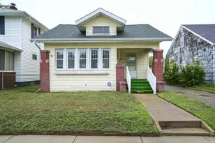 2429 Fredrickson St, South Bend, IN 46628 - Photo 1
