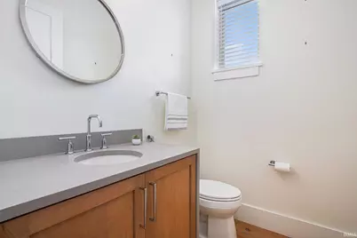 120 S Niles Avenue, South Bend, IN 46617 - Photo 8