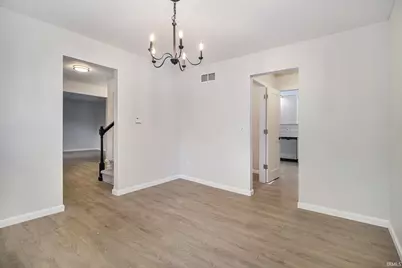 519 E Johnson Road, South Bend, IN 46614 - Photo 6