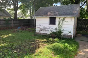 413 E Albert St, Argos, IN 46501 - Photo 14