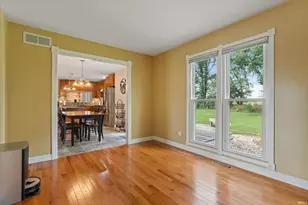 11625 Sharpe Bridge Ct, Granger, IN 46530 - Photo 12
