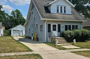 742 S 23rd St, South Bend, IN 46615 - Photo 1