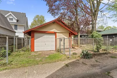 212 Marquette Avenue, South Bend, IN 46617 - Photo 30