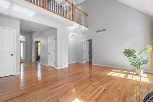 50558 Hollybrook Dr, Granger, IN 46530 - Photo 4