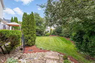 50558 Hollybrook Dr, Granger, IN 46530 - Photo 36