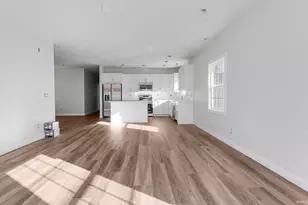 1719 Thornhill Dr, South Bend, IN 46614 - Photo 6