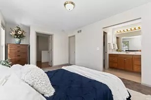 6507 Redenbacher Ct, South Bend, IN 46614 - Photo 12