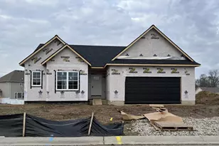 1441 Stadium Dr, South Bend, IN 46614 - Photo 2