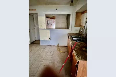 1649 N Adams Street, South Bend, IN 46628 - Photo 8