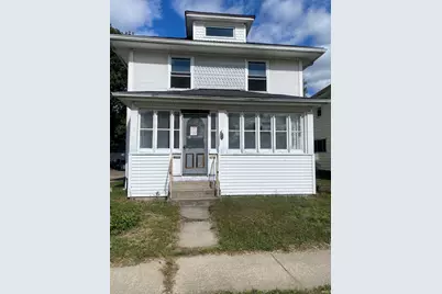 1018 E 4th Street, Mishawaka, IN 46544 - Photo 1
