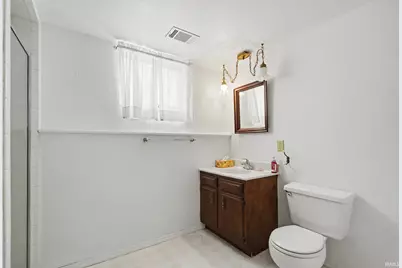 2621 Oak Leaf Cove, South Bend, IN 46628 - Photo 12