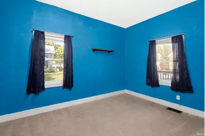 918 W Lasalle Avenue, South Bend, IN 46601 - Photo 4