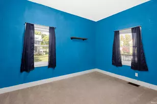 918 W Lasalle Ave, South Bend, IN 46601 - Photo 4