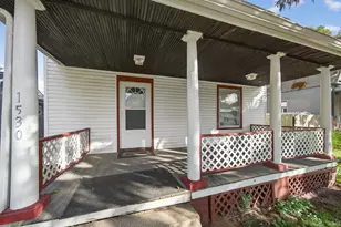 1530 Virginia St, South Bend, IN 46613 - Photo 2
