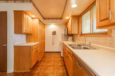 50595 Lennox Avenue, South Bend, IN 46637 - Photo 6