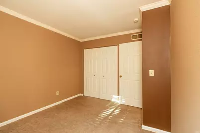 135 W Leyte Avenue, Mishawaka, IN 46545 - Photo 20