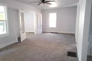 1146 College St, South Bend, IN 46628 - Photo 2