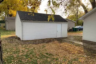 110 S Walnut St, Mishawaka, IN 46544 - Photo 18
