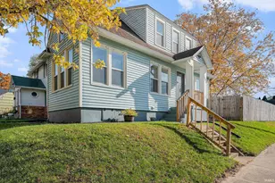1801 Linden Ave, Mishawaka, IN 46544 - Photo 1